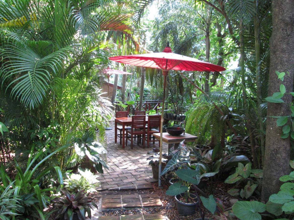 Happiness Resort Sukhothai Exterior photo