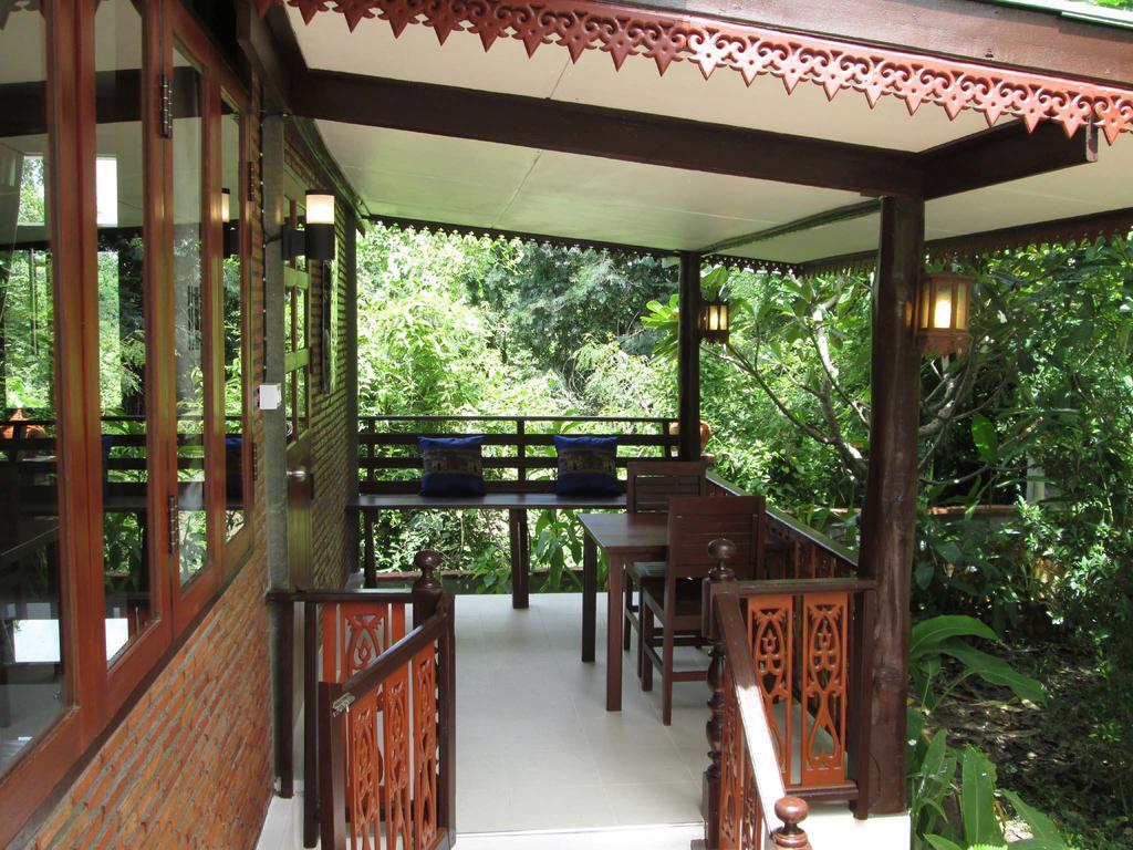 Happiness Resort Sukhothai Exterior photo